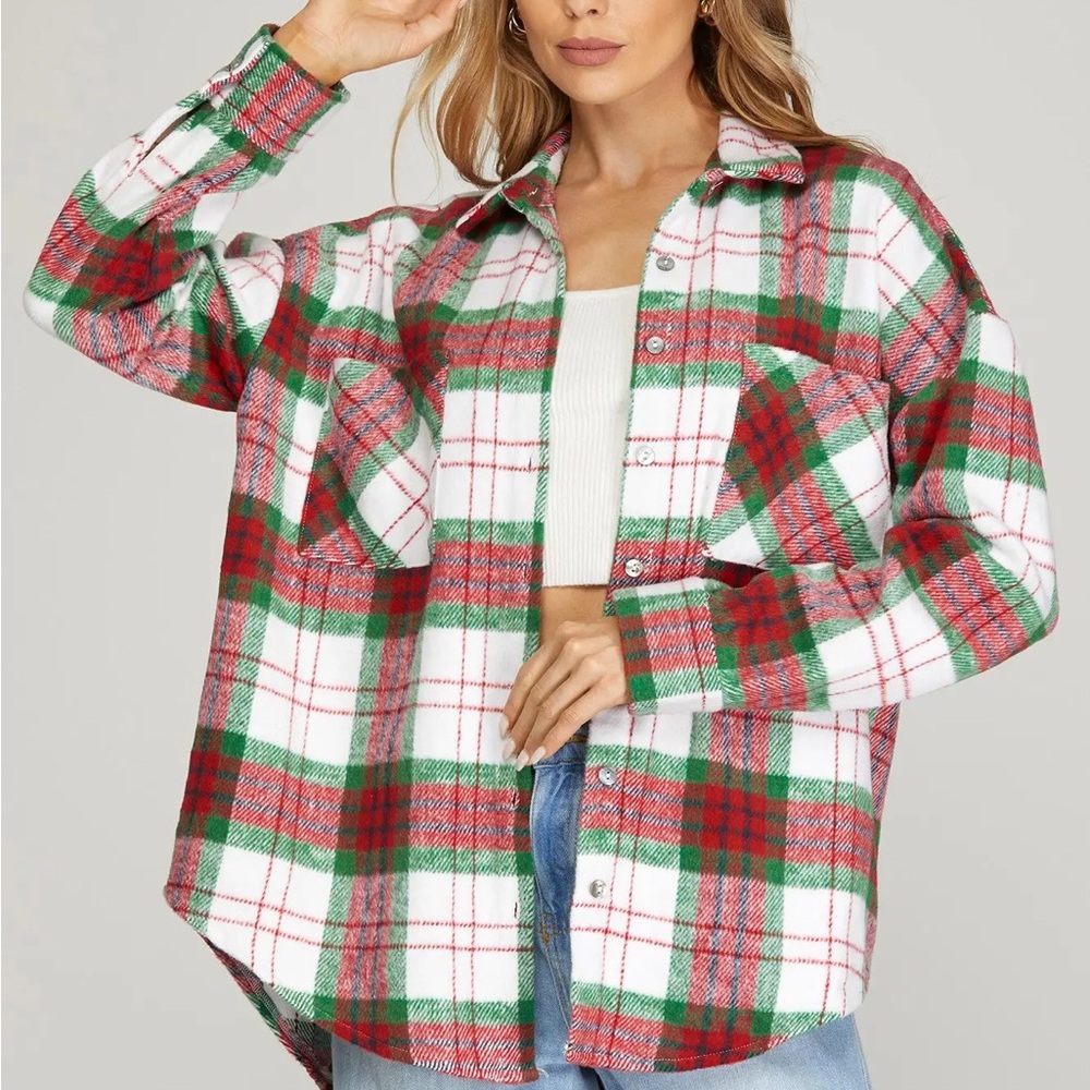 Women’s Green/Red Long Sleeve Shacket